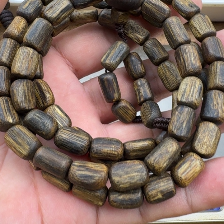 汉***世沉香手串乌身手串26克加