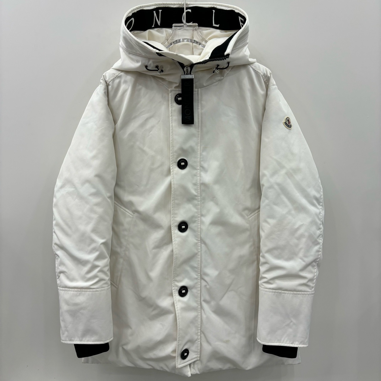 Moncler 盟可睐/帽檐logo刺绣袖标羽绒服/尺码4/99新/编号6840