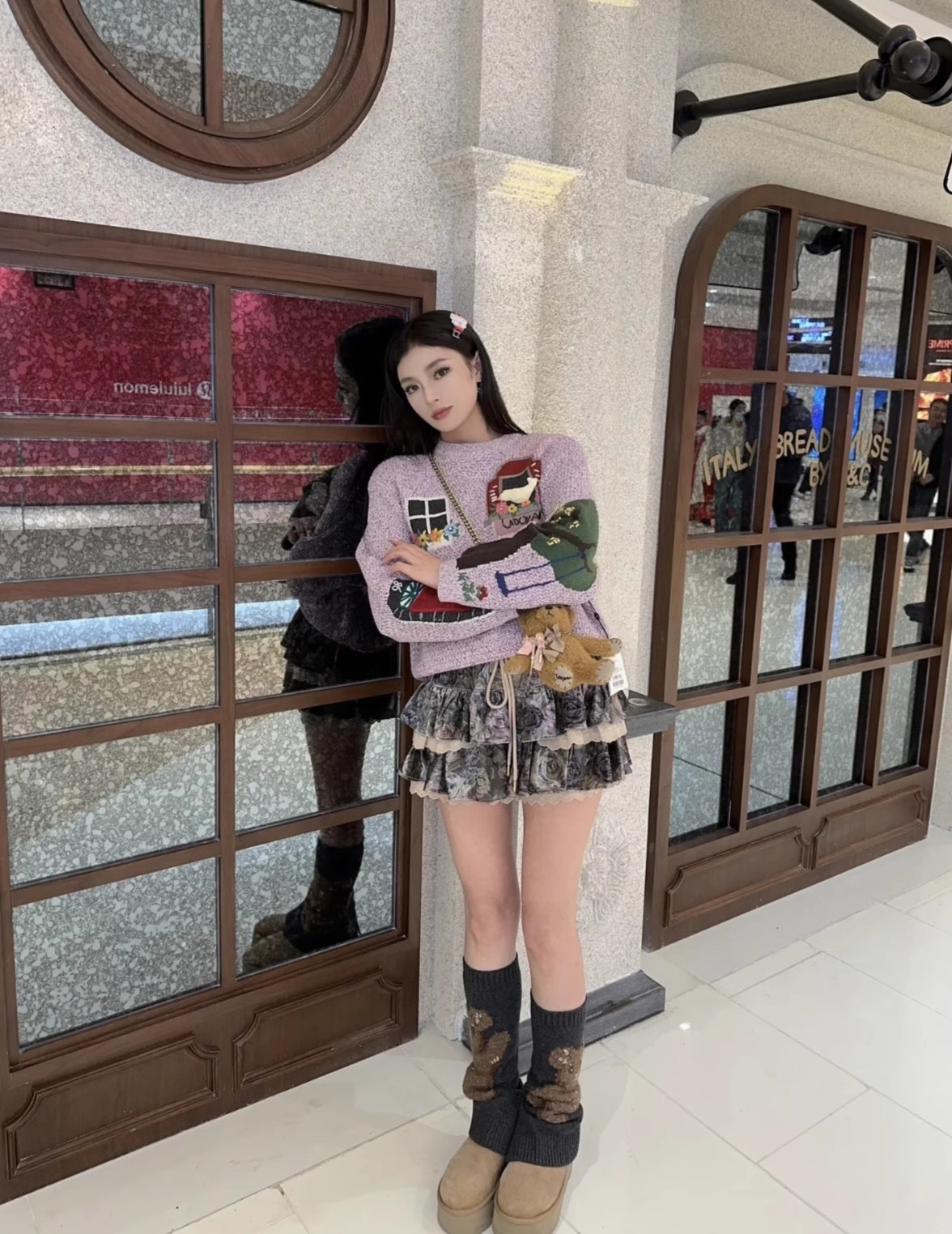 设计师品牌~2025年春季新款「我爱我家」趣味房子手绣套头毛衫