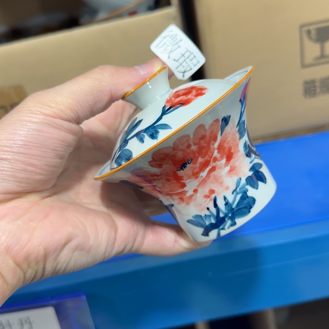 釉下手绘茶具微瑕