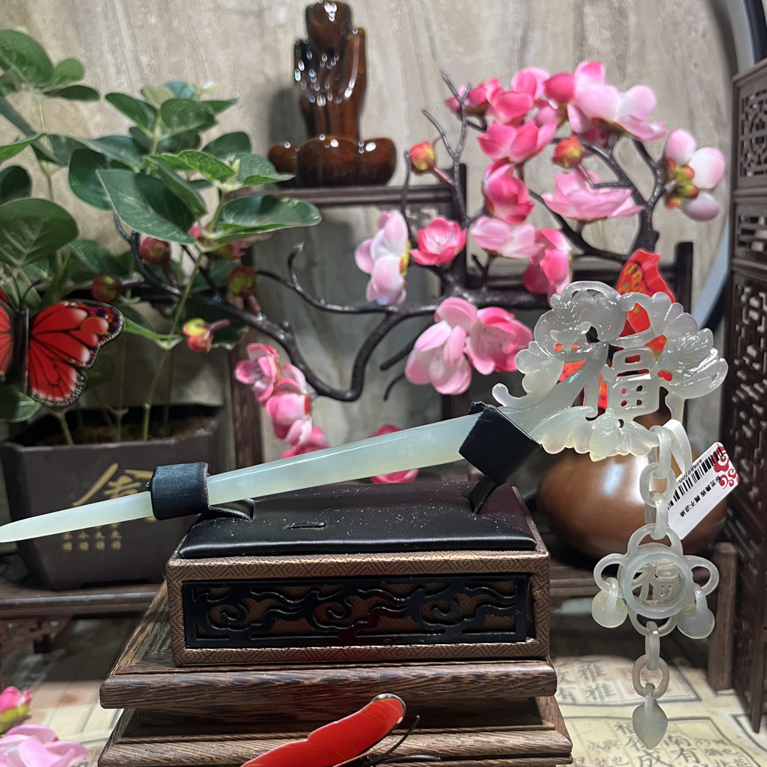 天然发簪手工雕刻巧雕工艺精美