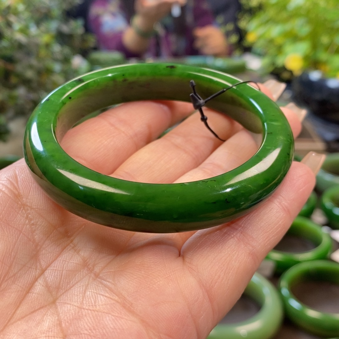 和田玉（碧玉）手镯未镶嵌