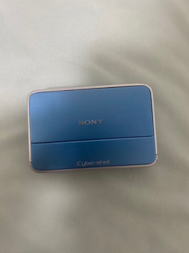 8新 Sony/索尼 t2蓝色复古式ccd数码相机（微瑕）