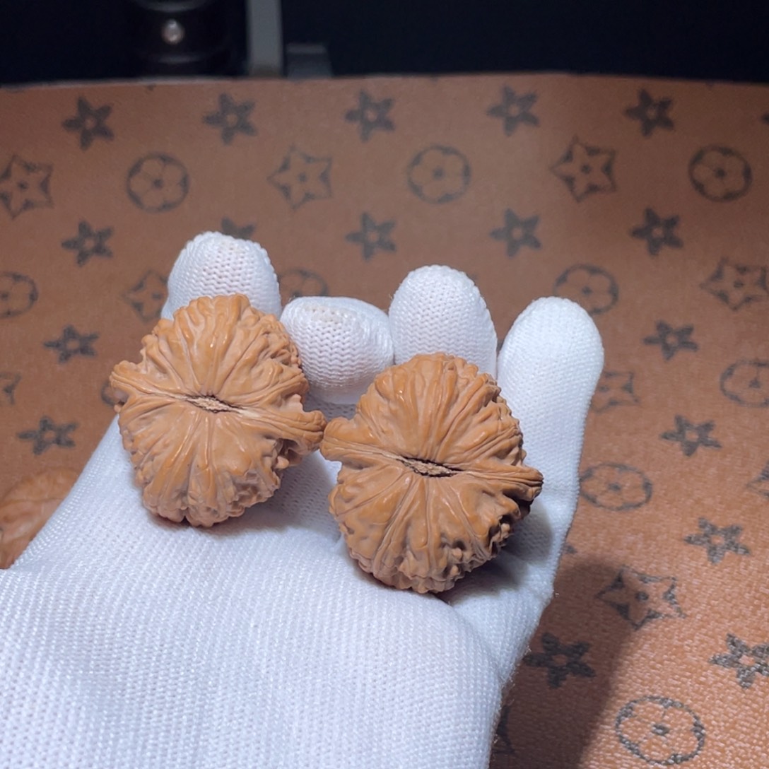 吊坠文玩核桃全品白狮子