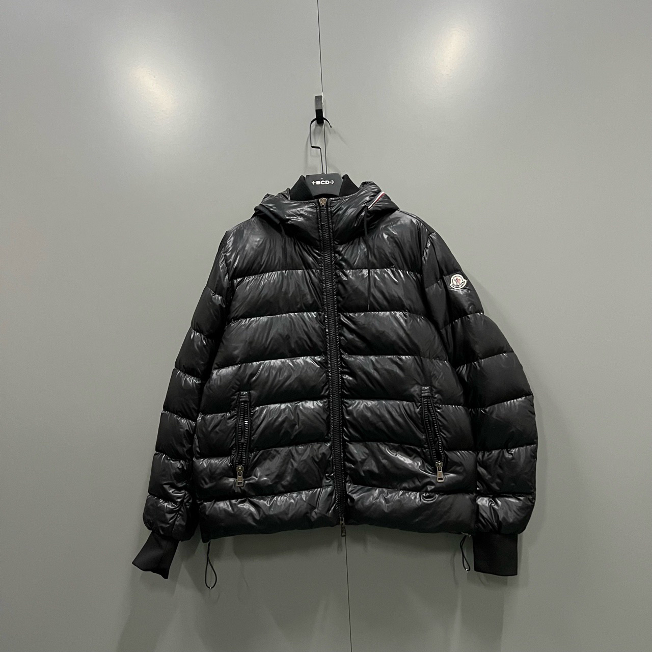（jp）118 Moncler 蒙口 黑色连帽羽绒服 6码/95新