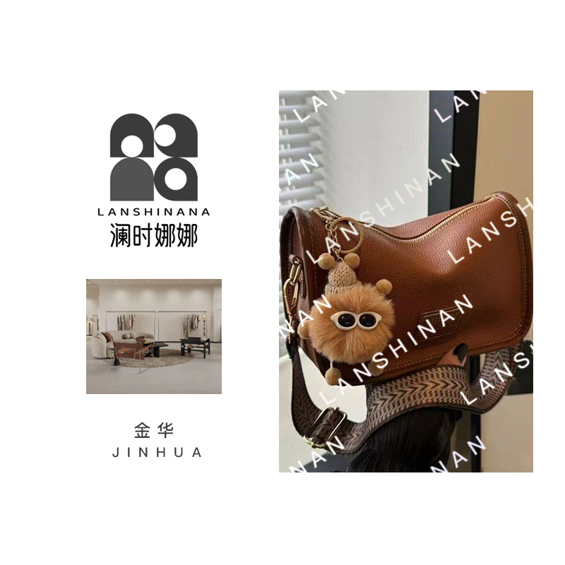 波士顿包包女高级感法棍单肩包宽带斜跨小枕头包