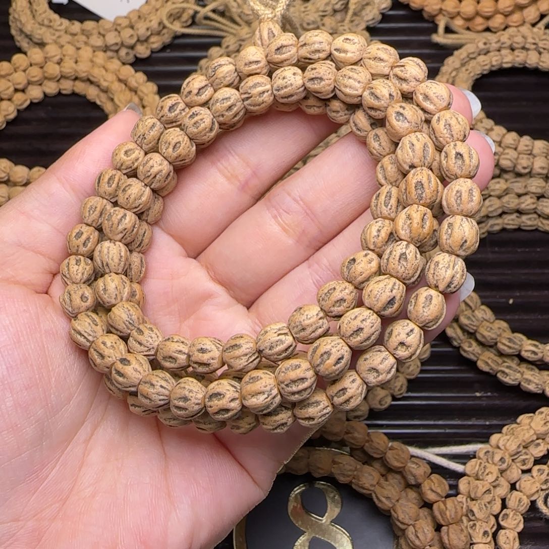 柏香籽/百香籽吊坠菏****欣