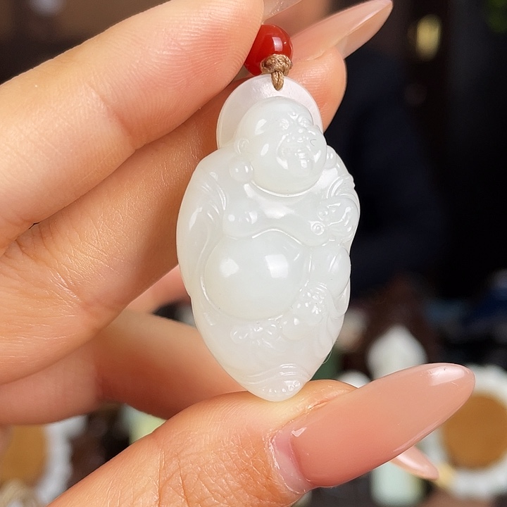 和田玉未镶嵌颈饰定制发货