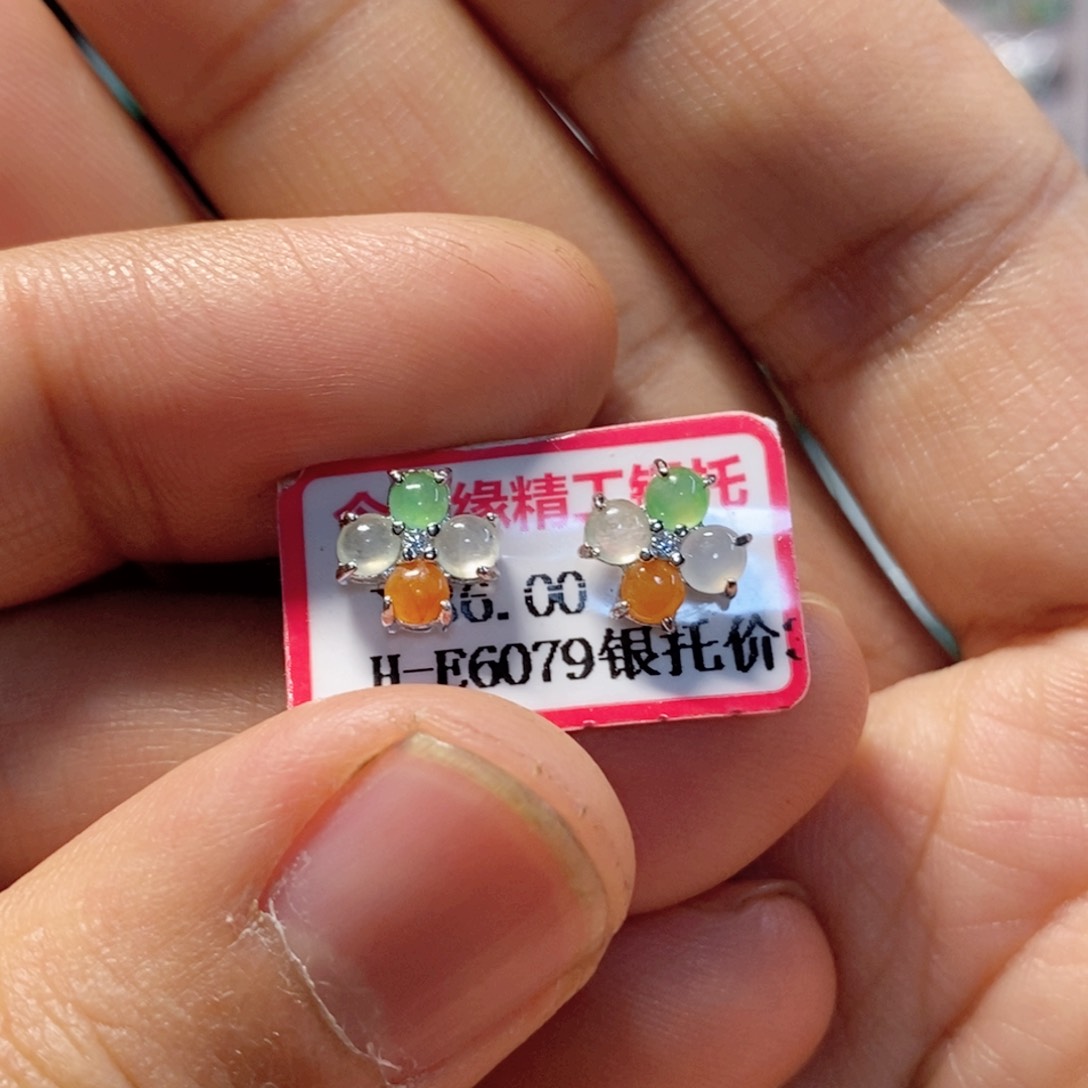 翡翠耳饰银S925镶嵌缅甸翡翠A货耳钉四叶草