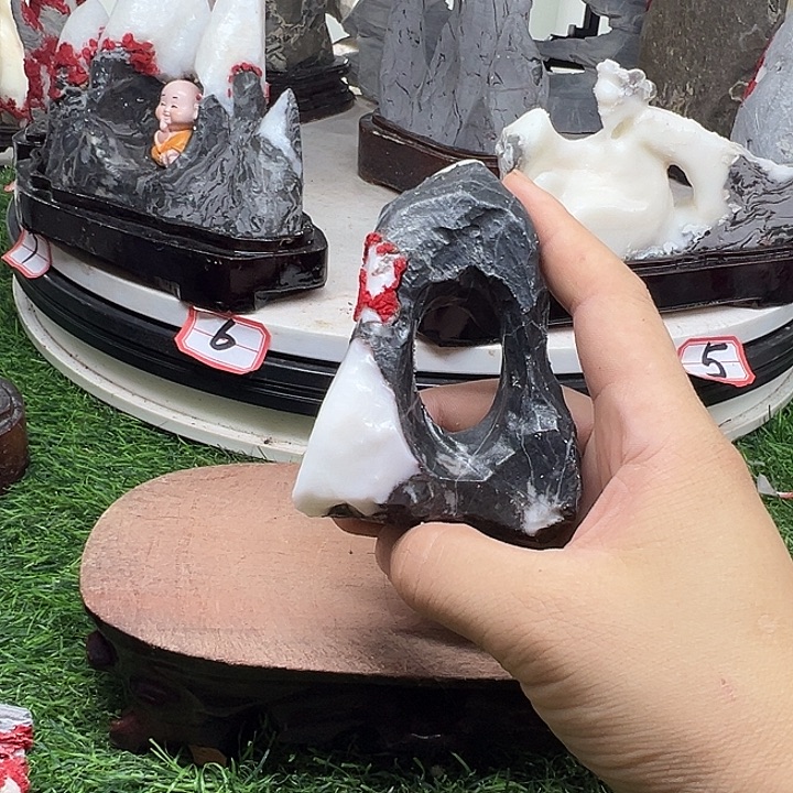 j***r石材灵璧石白灵璧