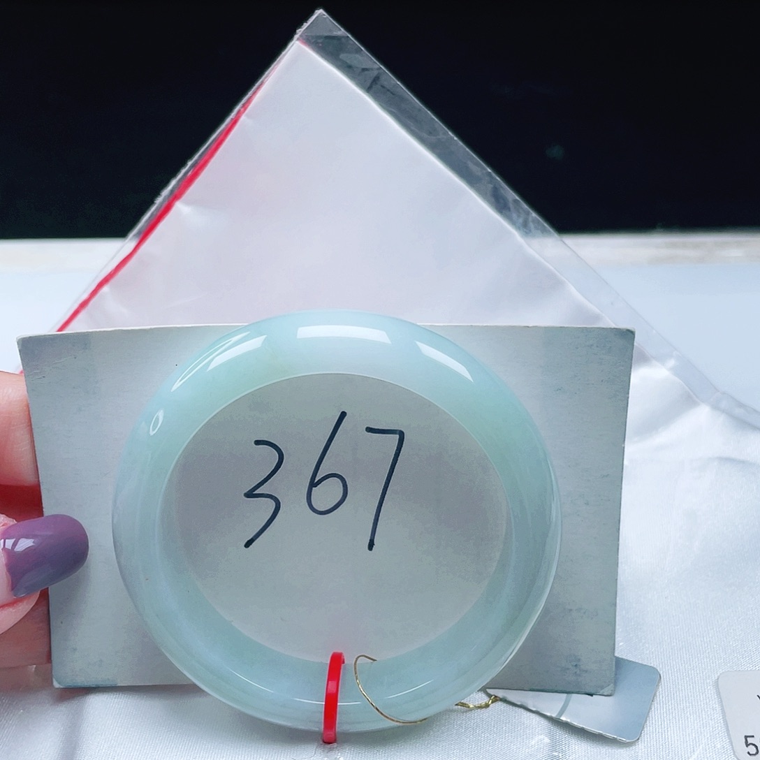 翡翠未镶嵌手镯缅甸翡翠50+