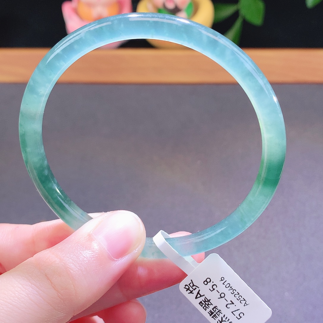 翡翠未镶嵌手镯天然翡翠