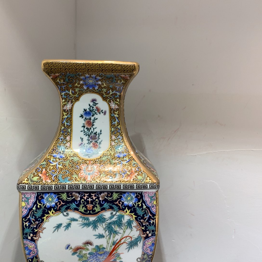 景德镇陶瓷花瓶摆件