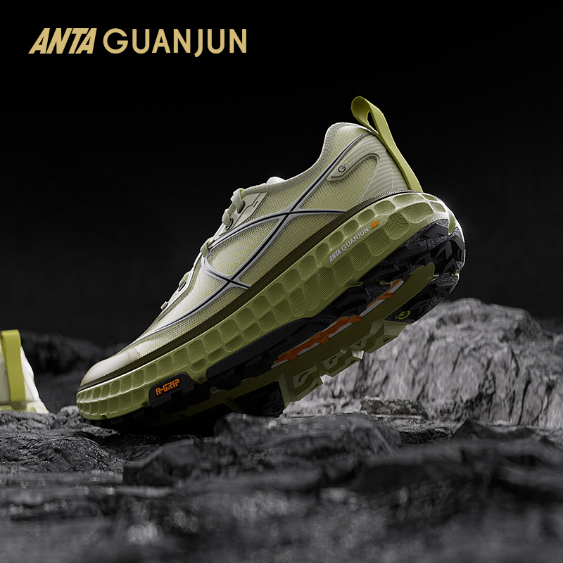 安踏全行2丨冠军户外徒步通勤透气氮科技双密度防滑耐磨缓震跑鞋