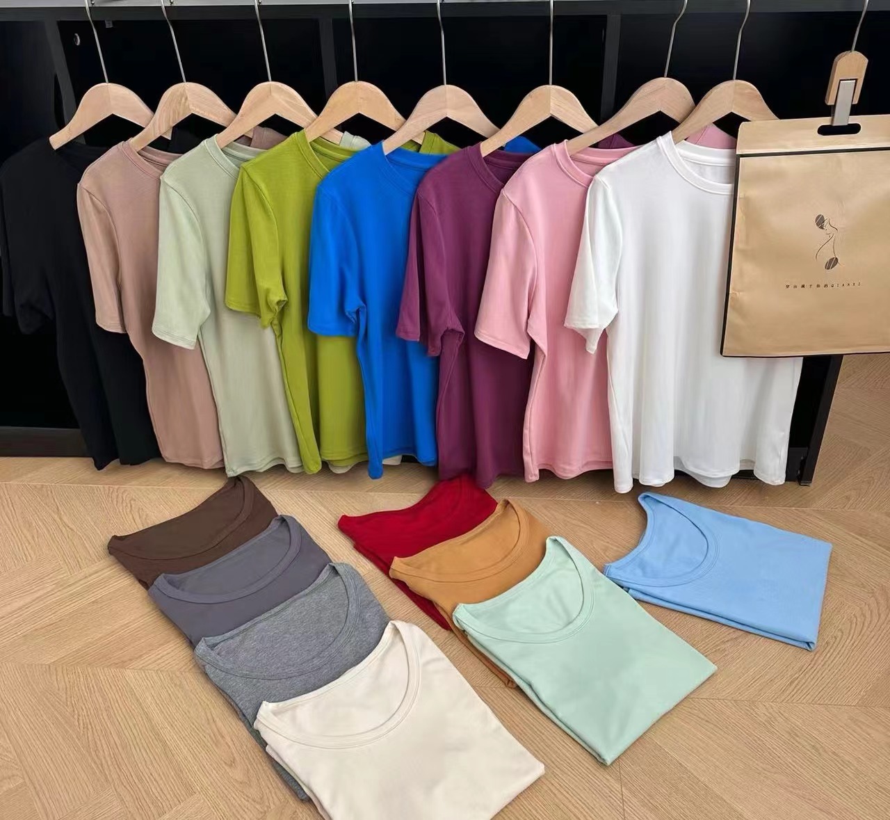 【现1608号 黑色短袖上衣】姐妹服饰5店