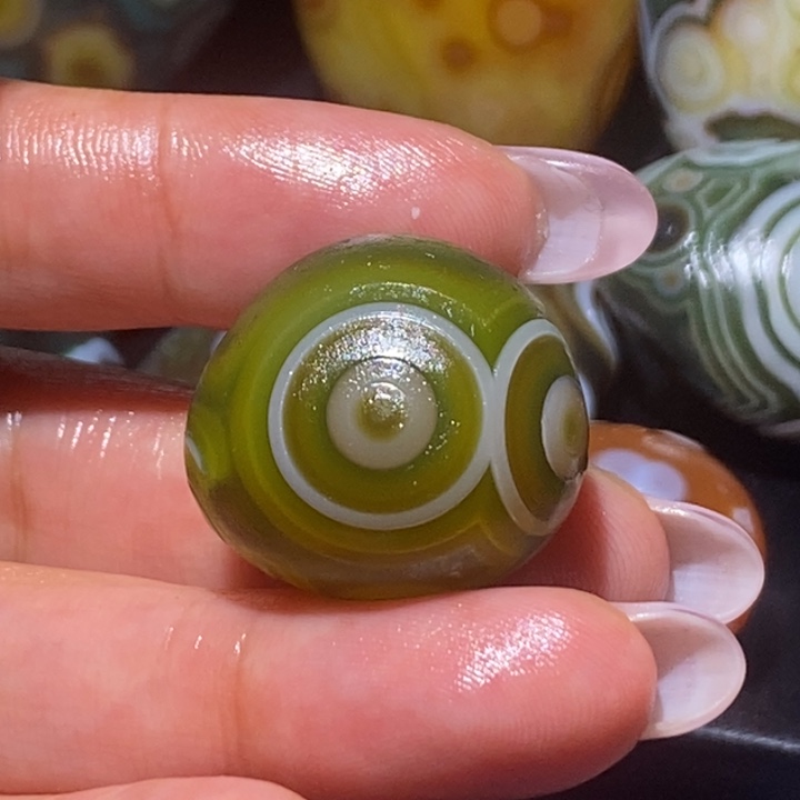 梦***度玛瑙/玉髓未镶嵌珠宝奇石