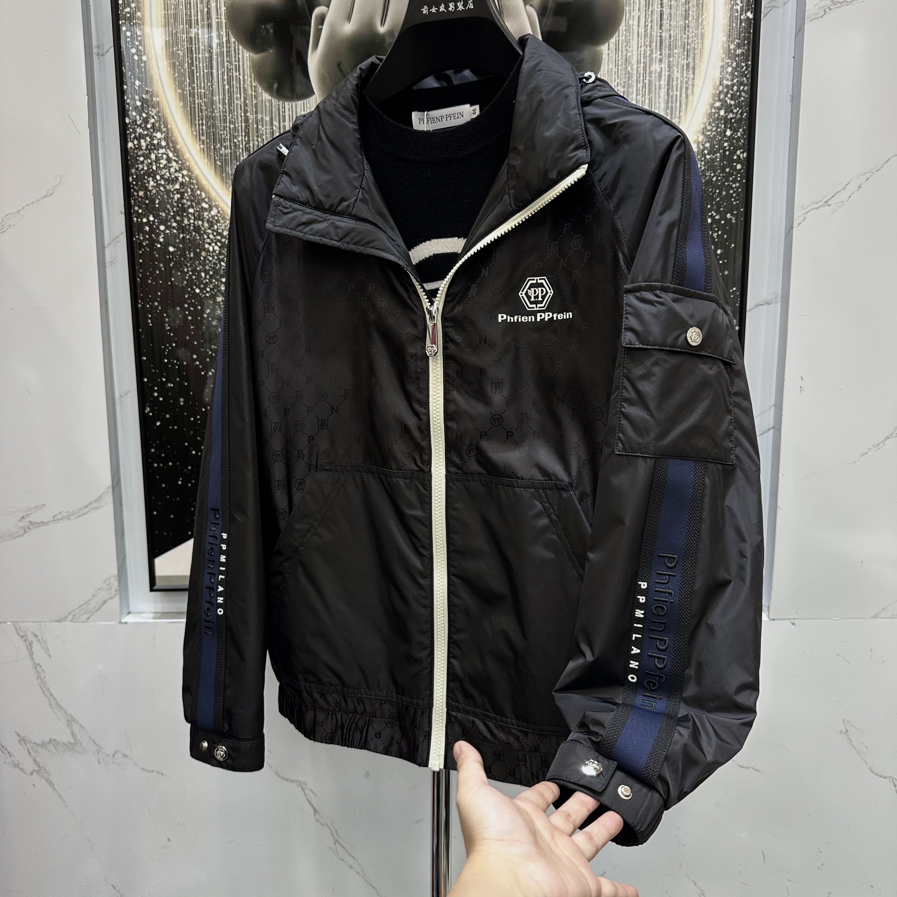 阔【PP羽绒服】冬季新款潮流休闲高奢外套羽绒服时尚男轻薄外套8222