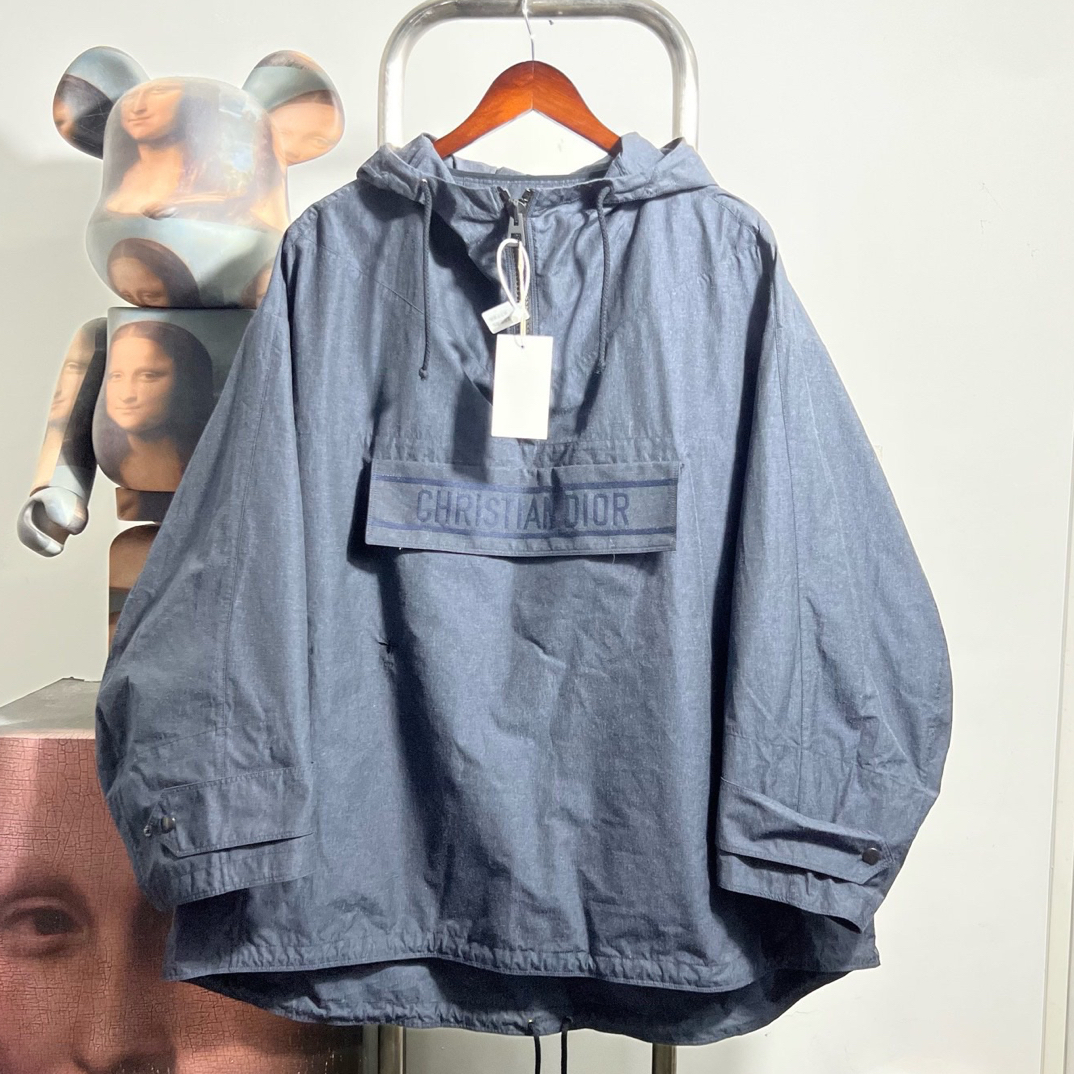 未使用 DIOR/迪奥 半拉链冲锋衣 V0701尺码：S胸围72衣长82