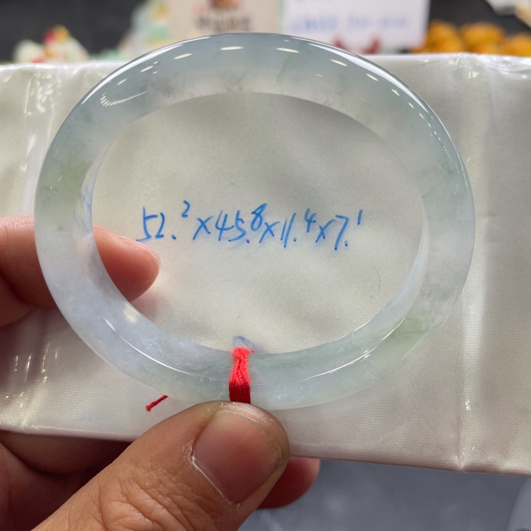 翡翠手镯未镶嵌52.2贵妃