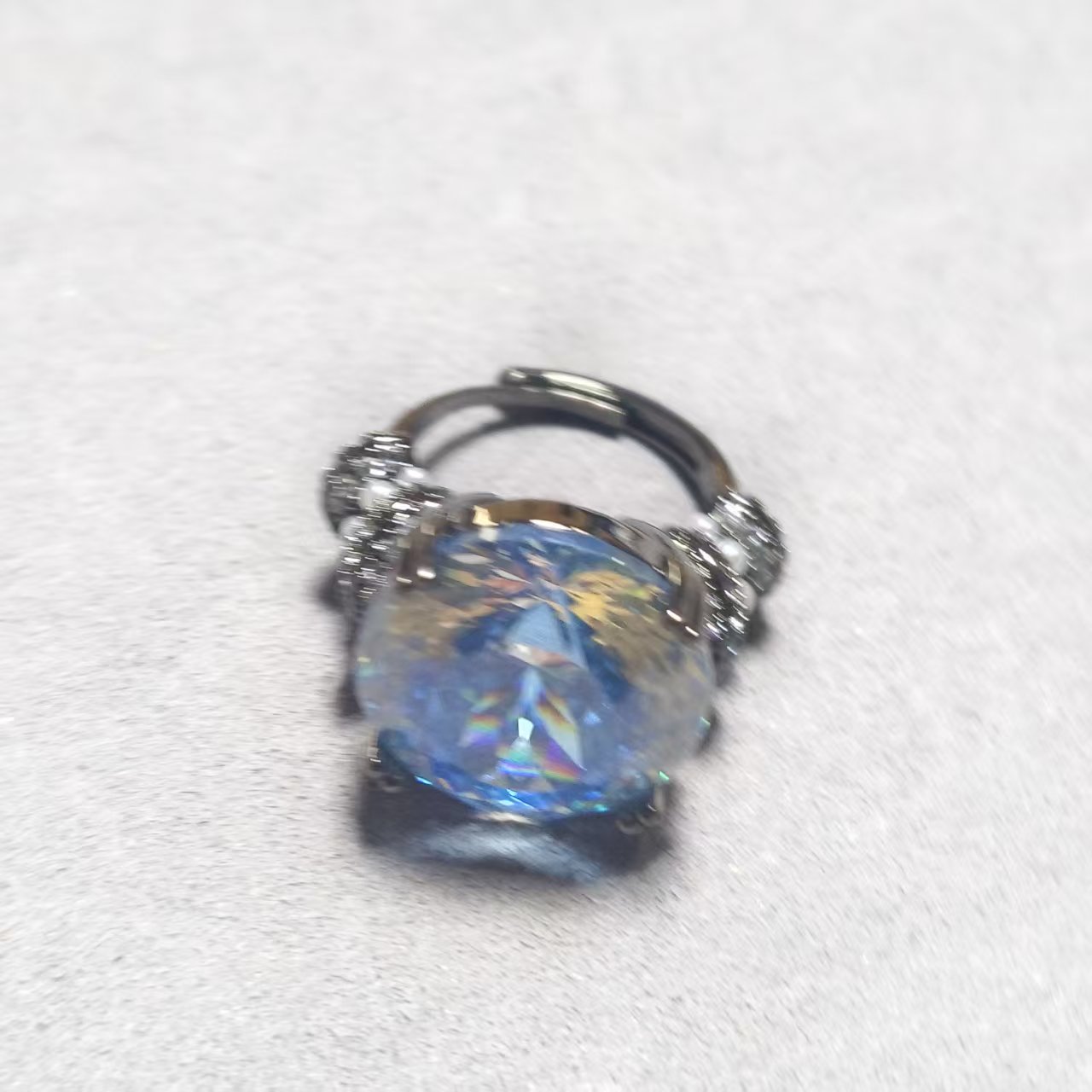 【南非定制】经典高级轻奢大气百搭戒指 xs1118702