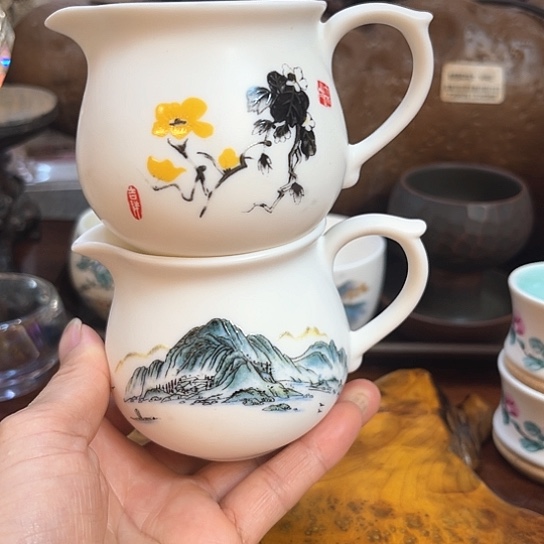 现代陶瓷公杯陶瓷公杯微瑕2个