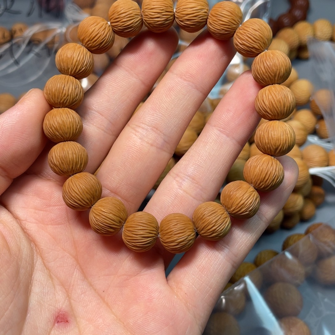 糊***汤手串猴头核桃黑点款金丝