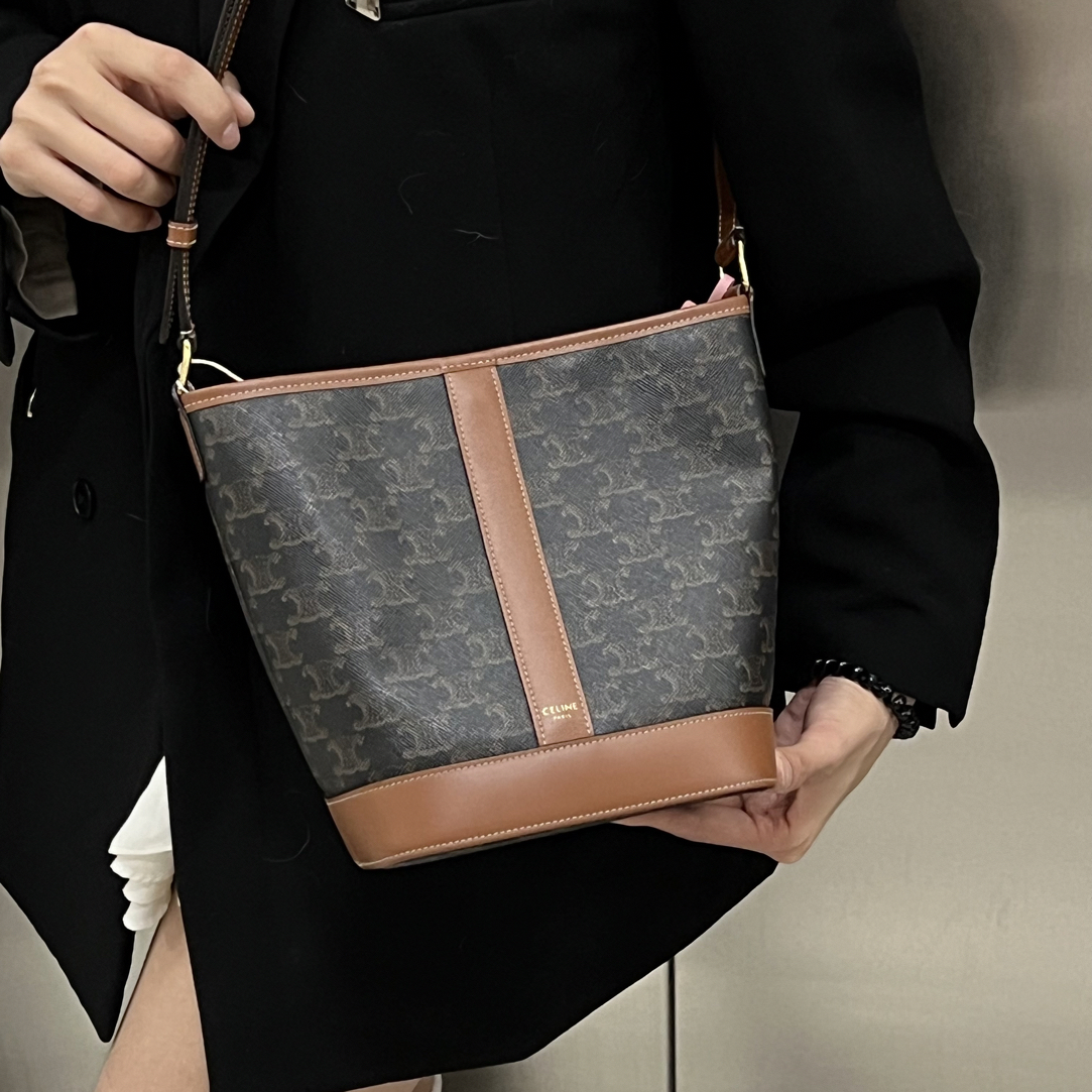 95新 Celine/思琳 老花凯旋门水桶单肩包