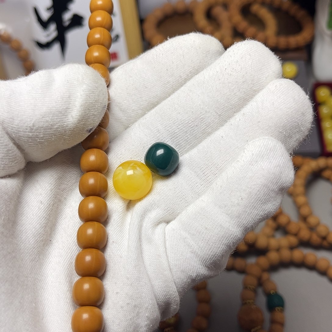 .***猴头核桃吊坠老型➕绿色配饰