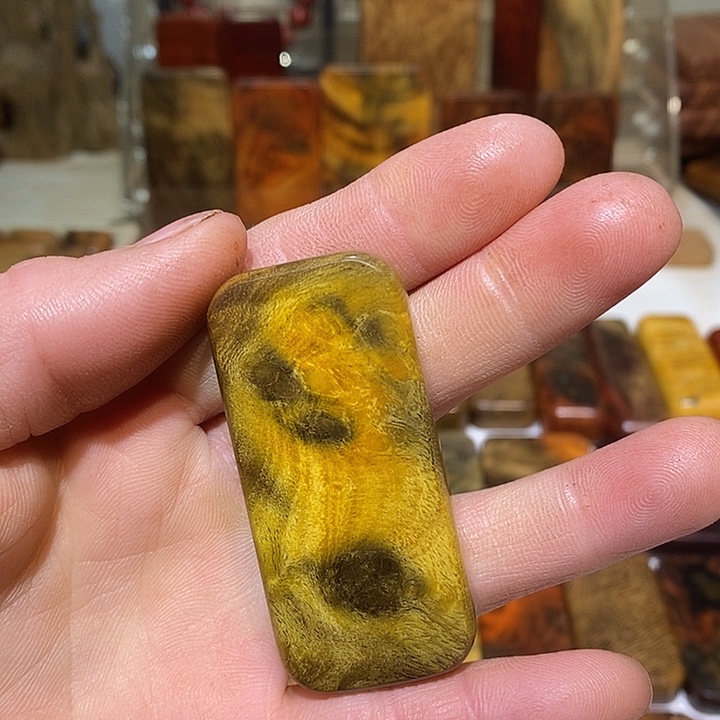 心***筑香榧木木质哈啊玩件558888