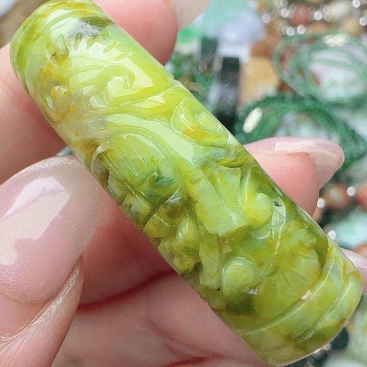 翡翠未镶嵌颈饰天然A货168
