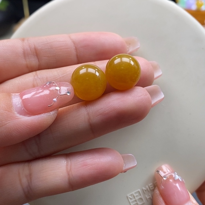 翡翠吊坠(不含链)未镶嵌翡翠多样性发其一（只发一个）