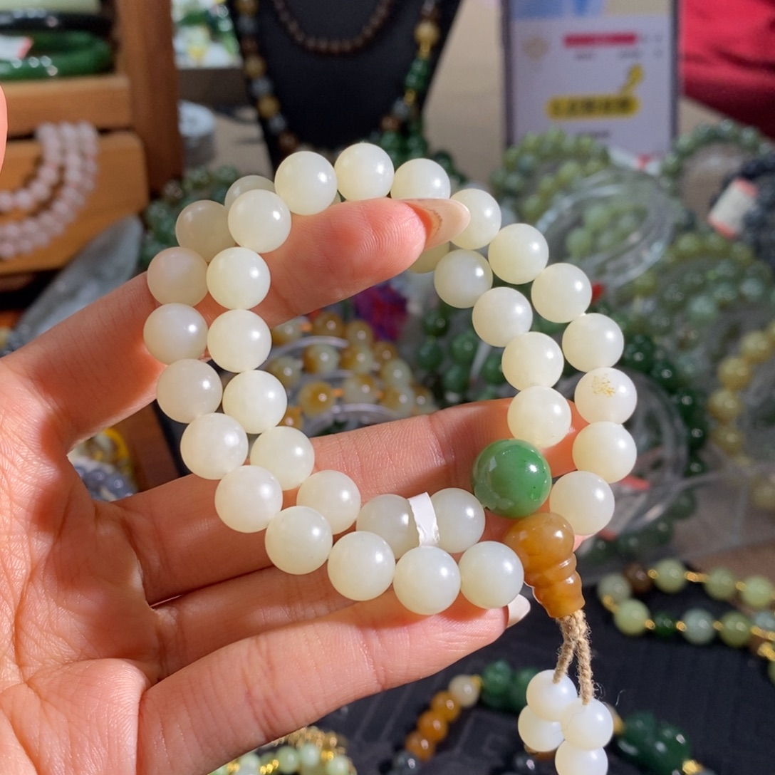 和田玉未镶嵌手链