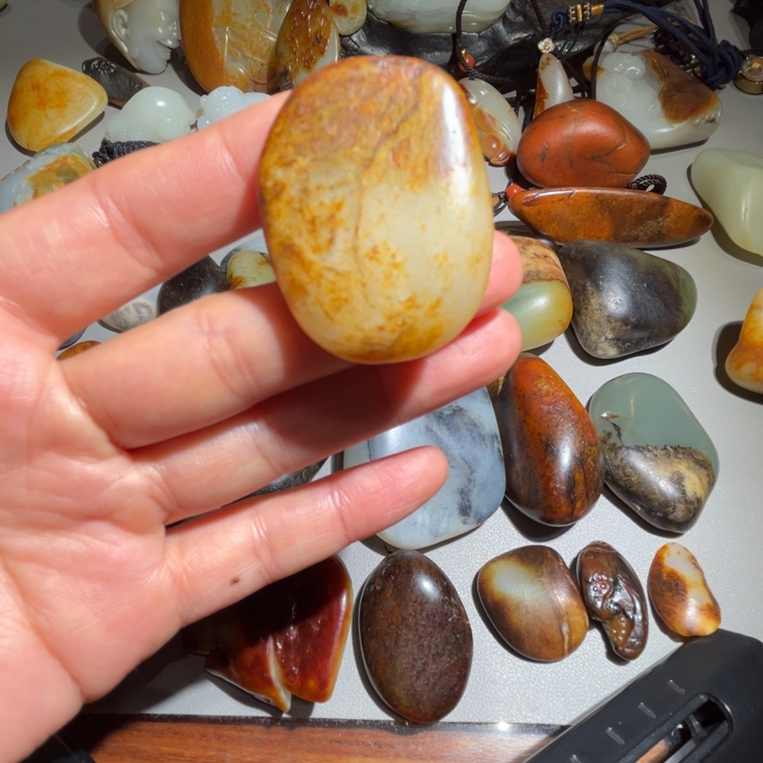 定制和田玉（子料）和田玉18克