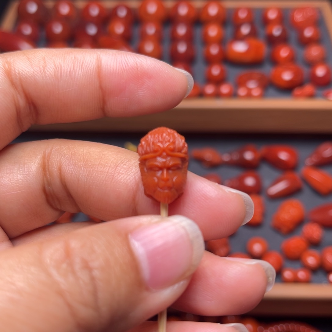 南红玛瑙配饰未镶嵌悟空配饰卡10.5mm