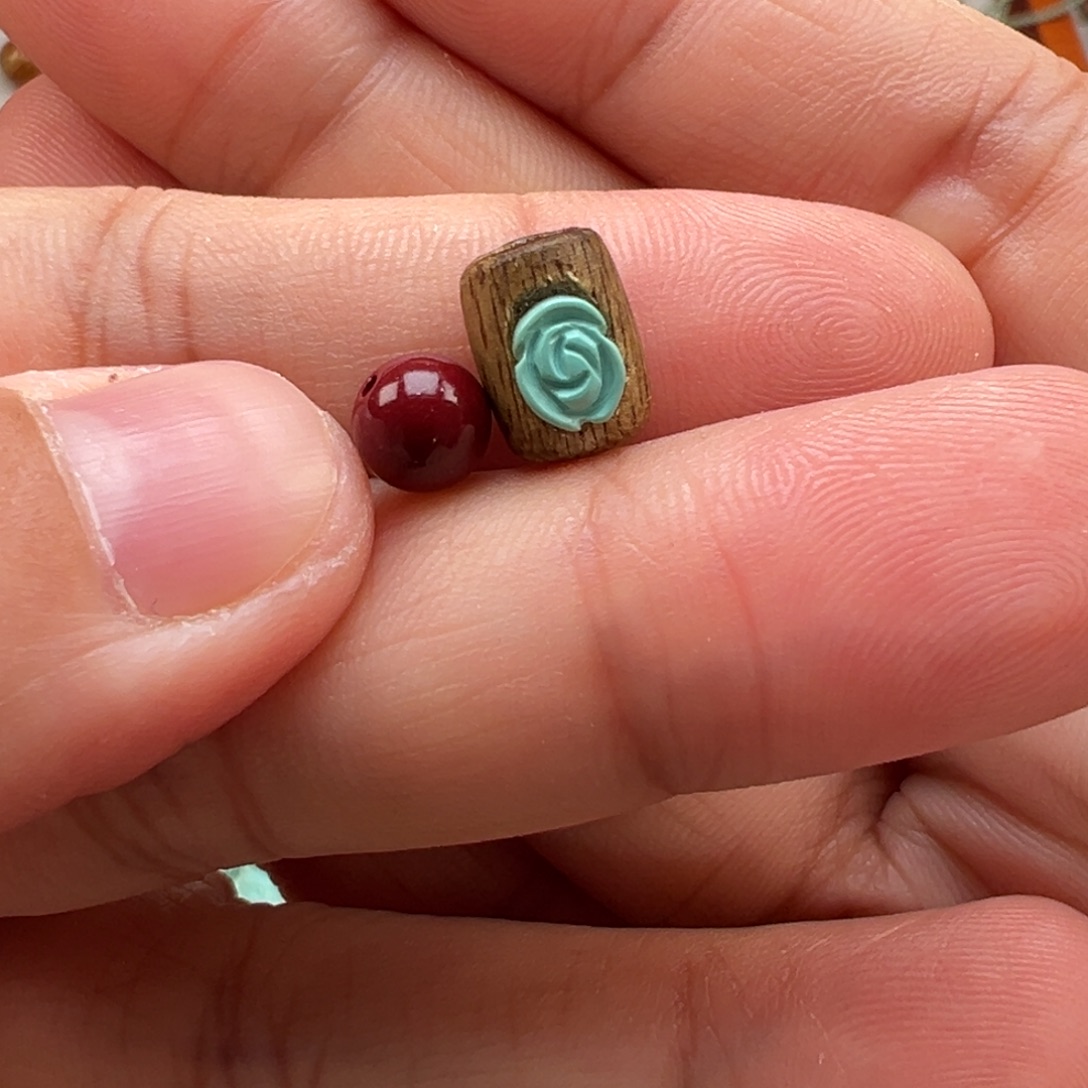 南红玛瑙未镶嵌颈饰