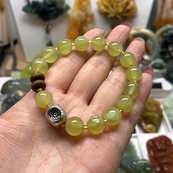 蛇纹石玉手串未镶嵌比***羊