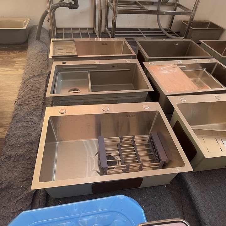 方形款2套75.45抽拉龙头配齐