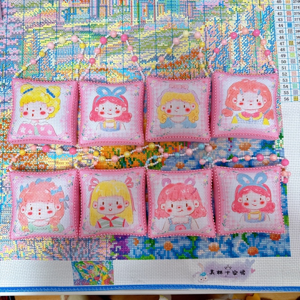 十字绣成品排线包：可插针 吸针（图案随机）