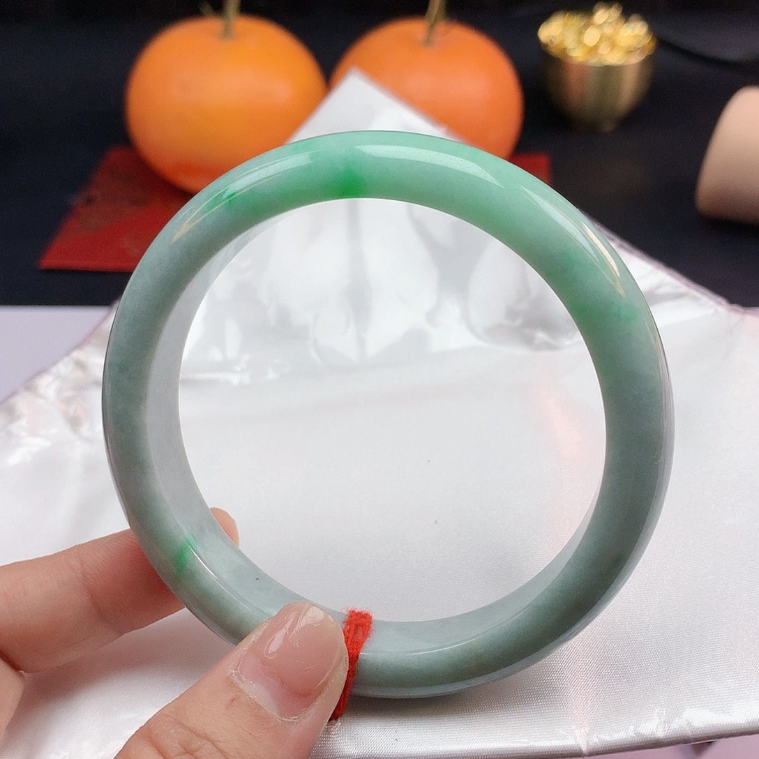 翡翠手镯未镶嵌63圈1393