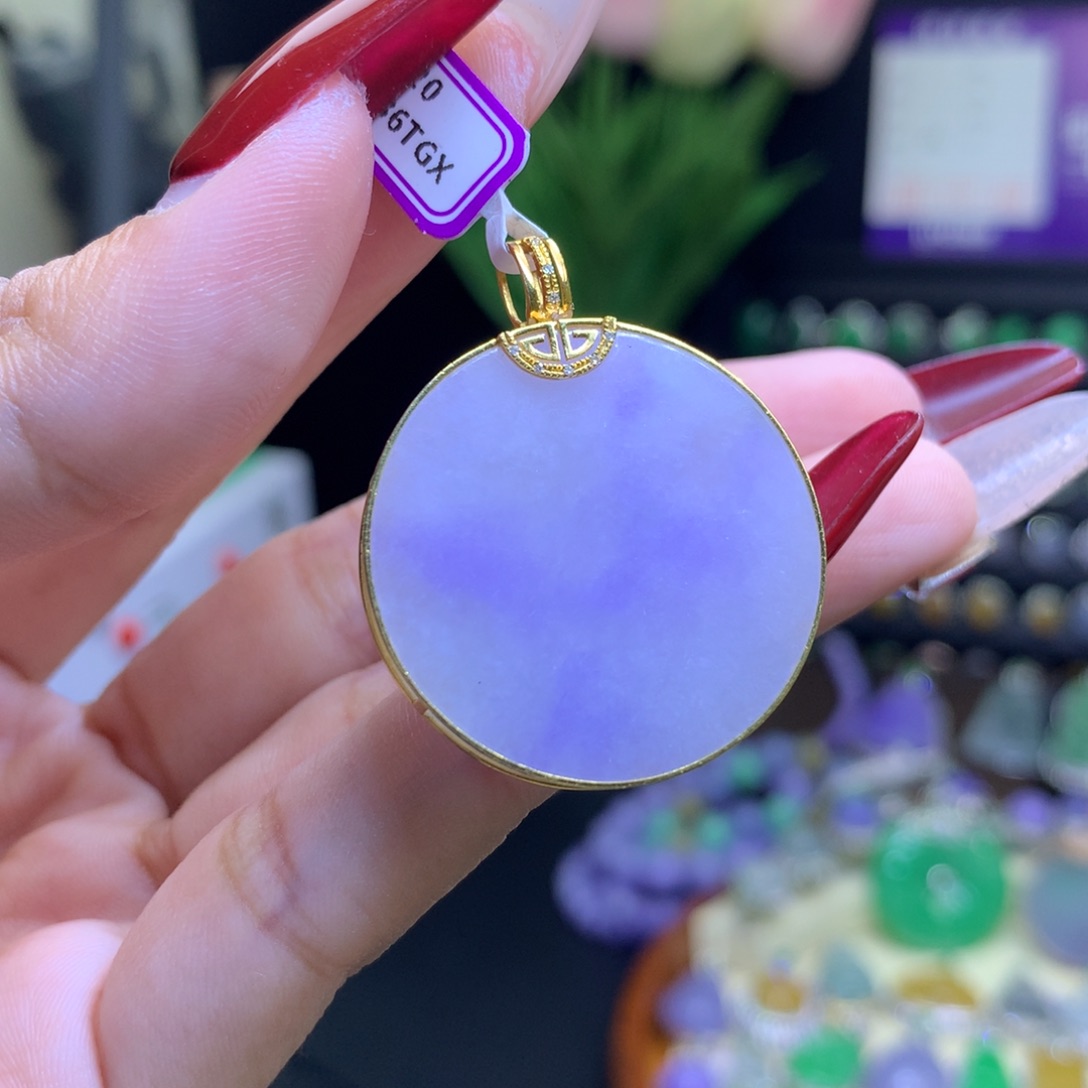 翡翠颈饰18K金镶嵌天然