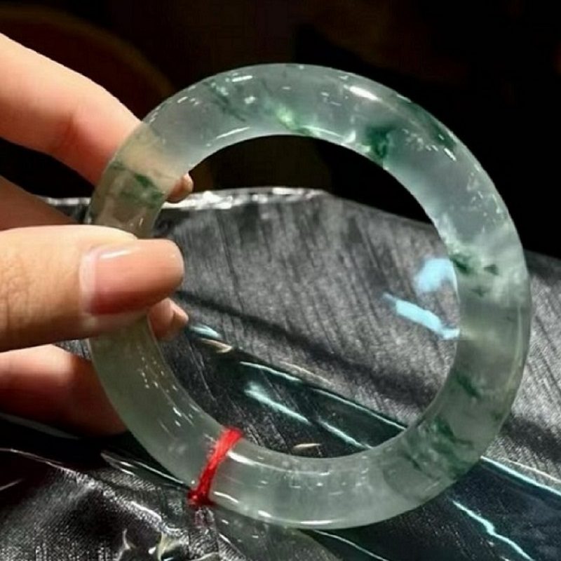 翡翠手镯测量圈口图