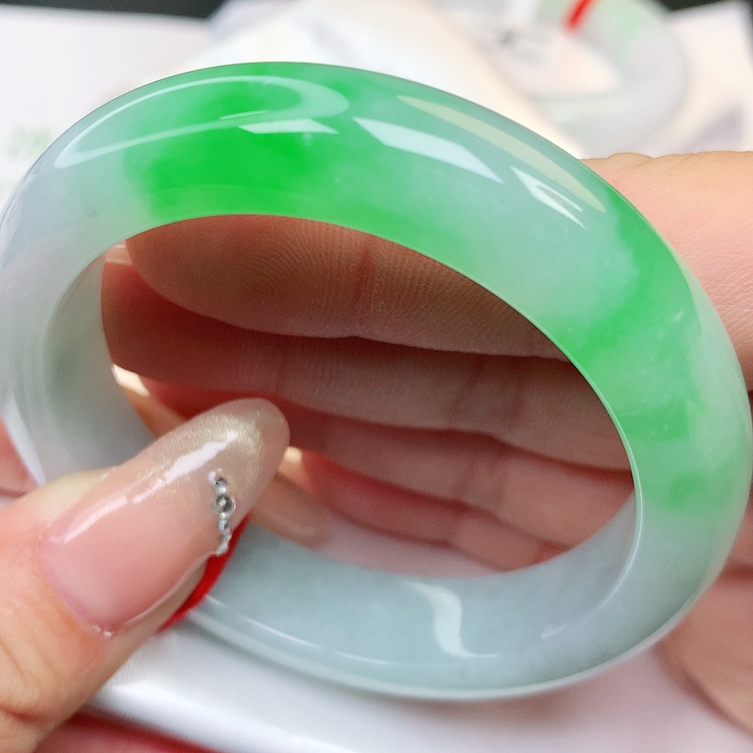 未镶嵌手镯翡翠天然A货翡翠阳绿完美毕业镯3535号