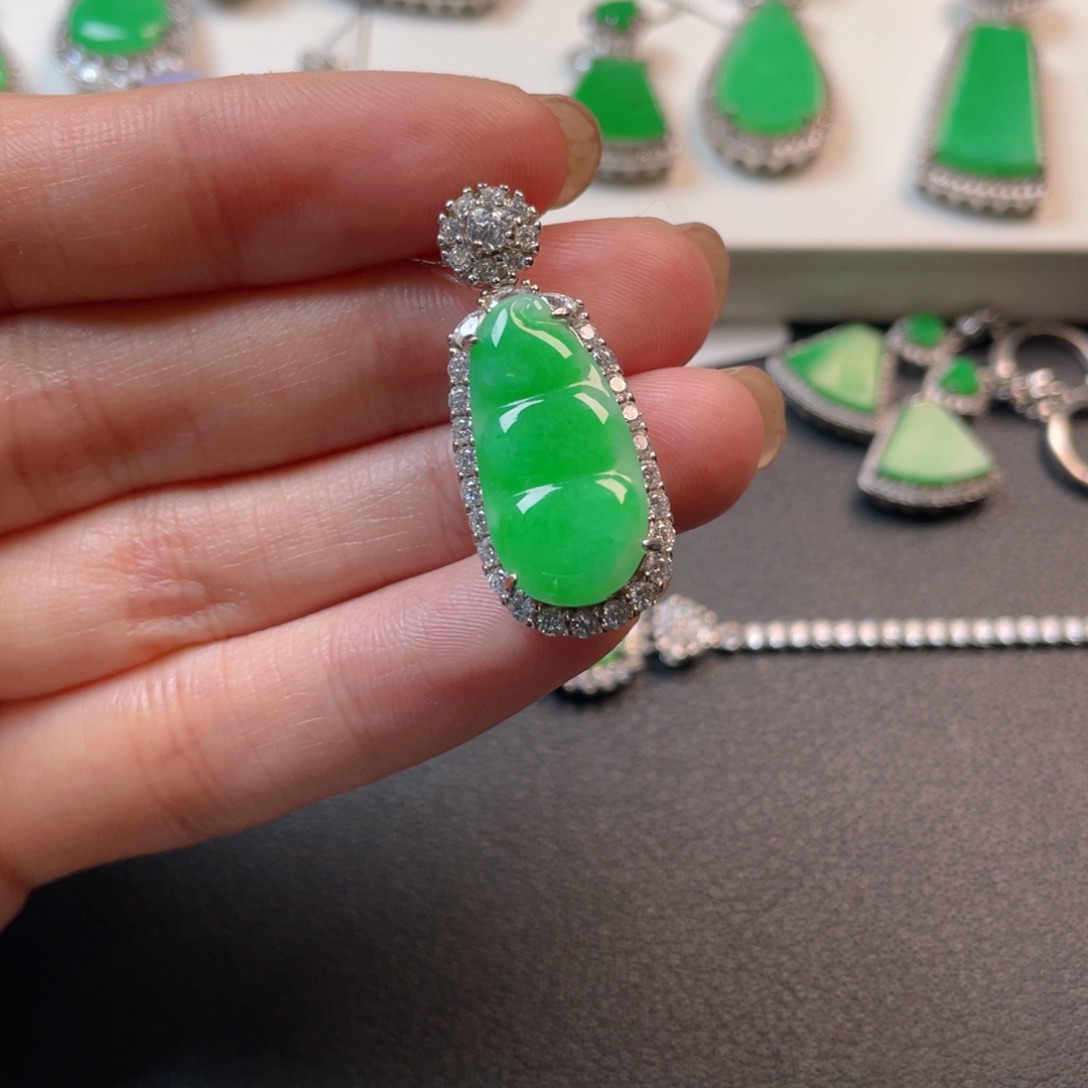 翡翠吊坠(不含链)银S925镶嵌