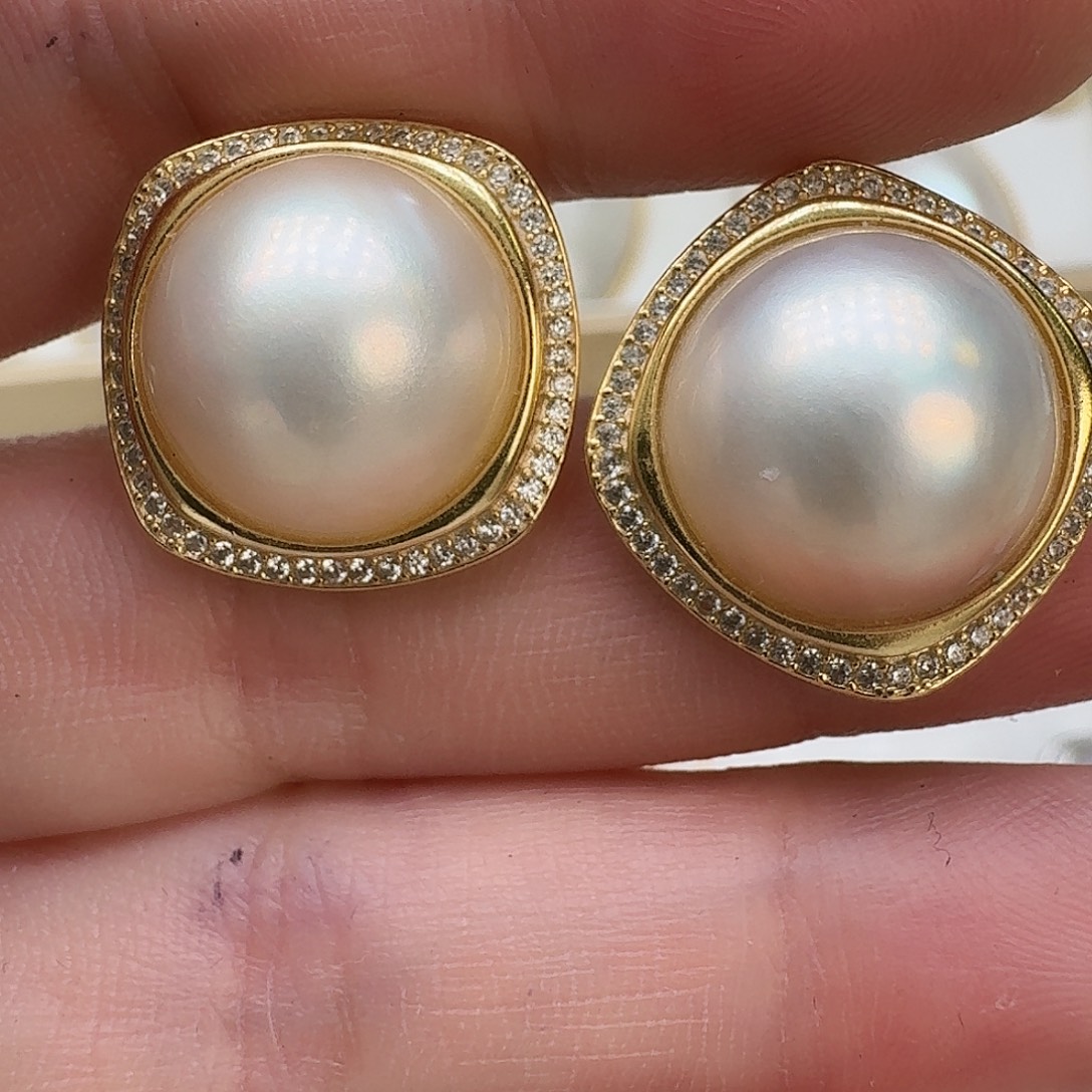 未镶嵌拼合珍珠（马贝珠）耳饰