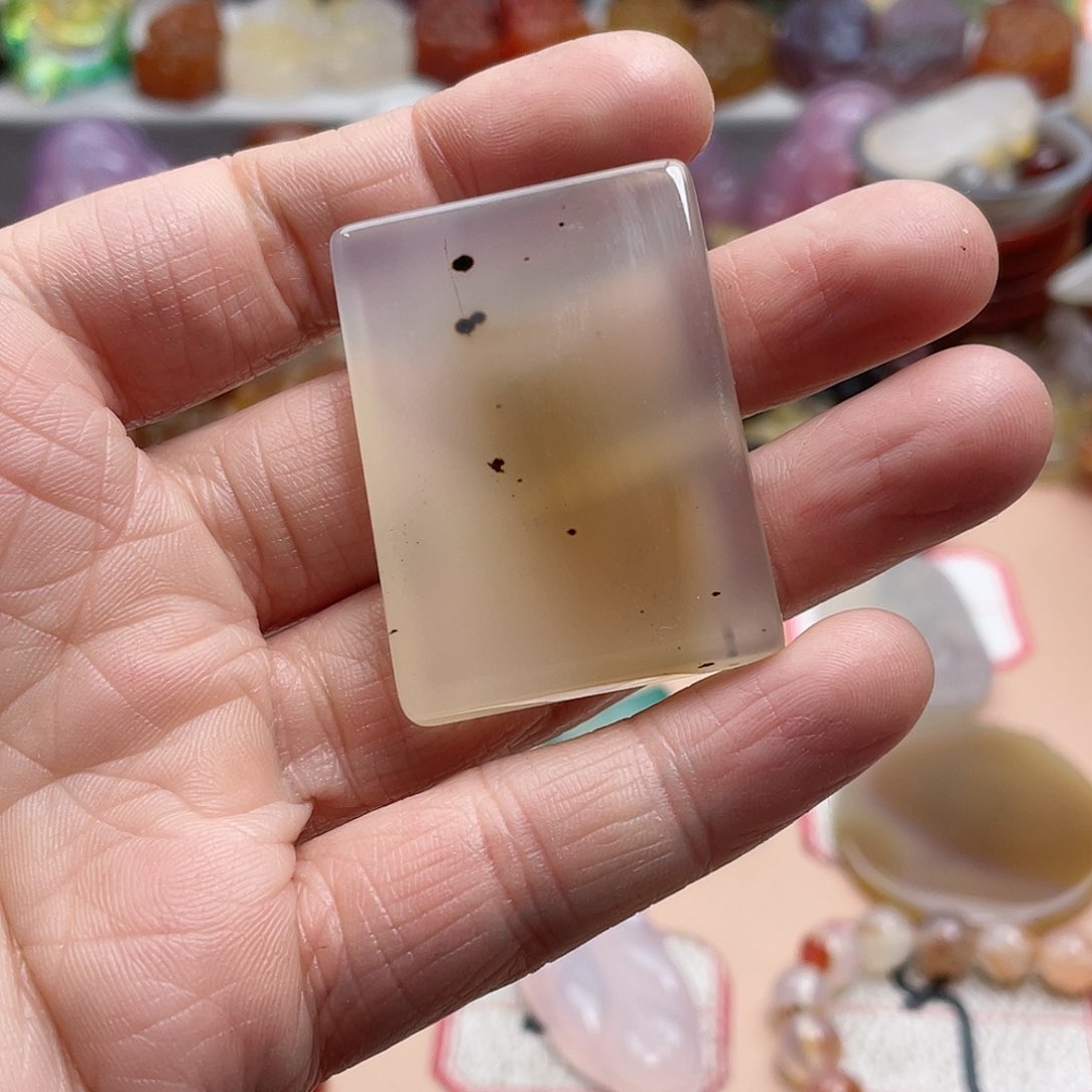 玛瑙/玉髓颈饰合金子*鼠