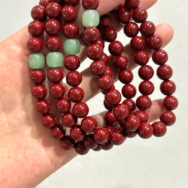 含辰砂工艺品  A239 卡0.8带配珠 圆珠单圈手串（合成）