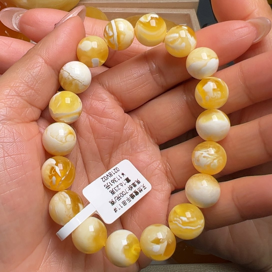 蜜蜡手链未镶嵌无优化无补胶焦皮料溶洞纹