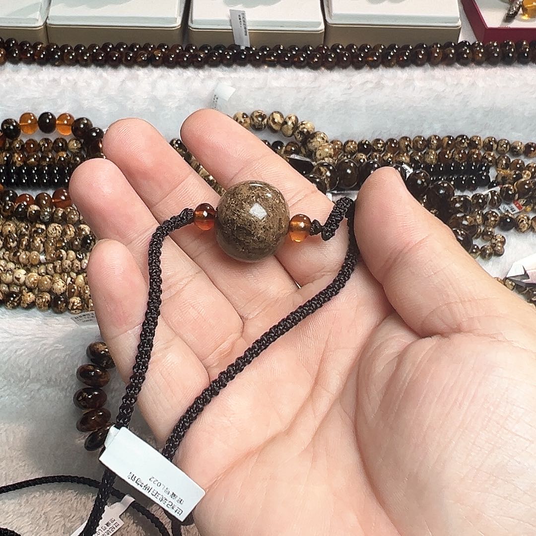 未镶嵌颈饰琥珀Z**K抚顺