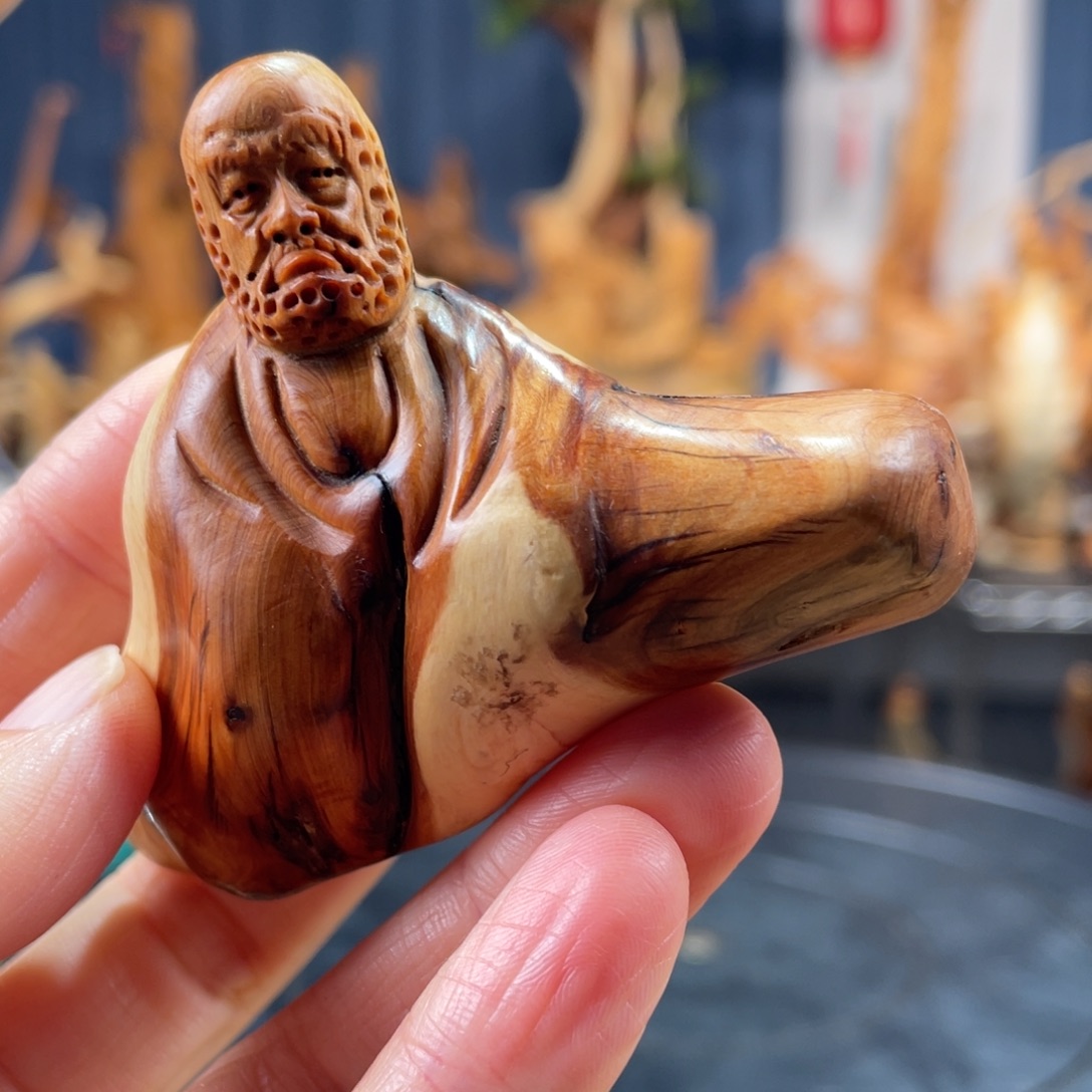 柏木（崖柏）随型摆件