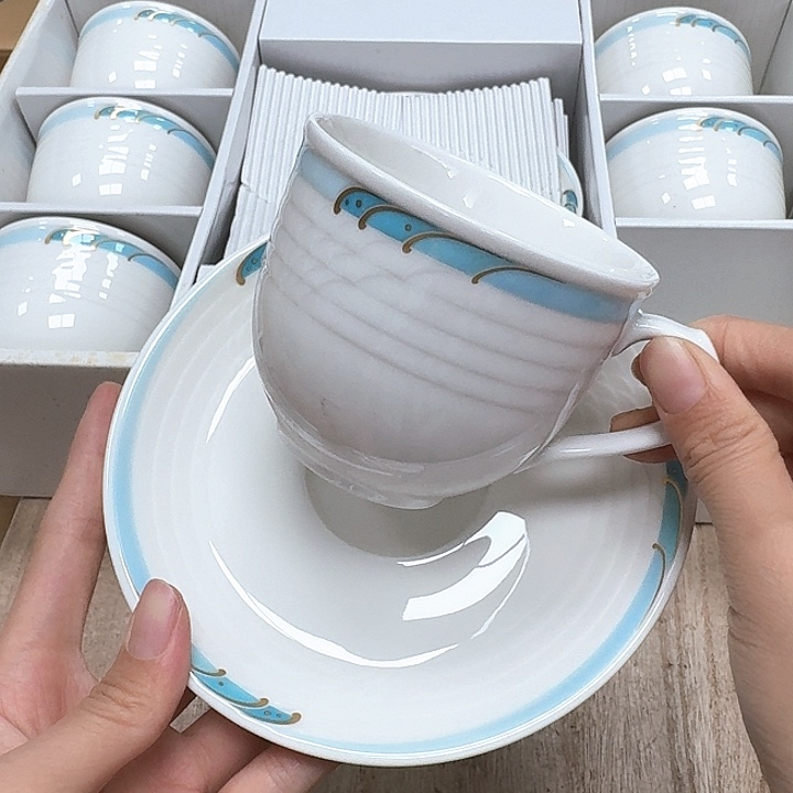 瓷片噗哈哈哈哈哈哈哈